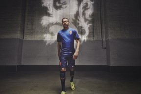 世界杯赛程安排-萨拉赫五场连斩超越爆冷，瑞士铁血极限求生演绎传奇